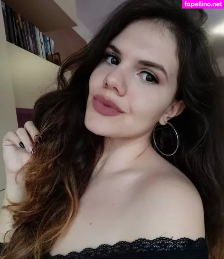 Eliza Stefanova OnlyFans Thumbnail #LOtWeHAHQh
