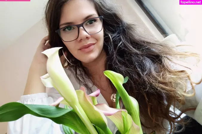 Eliza Stefanova OnlyFans Thumbnail #fcb1TpDqQ4