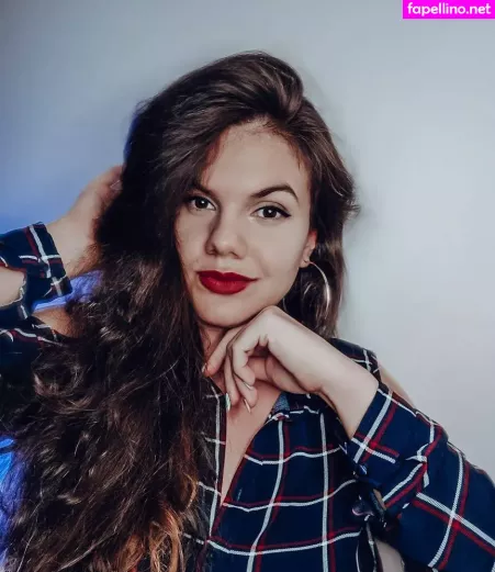 Eliza Stefanova OnlyFans Thumbnail #mOK8FLMgkd