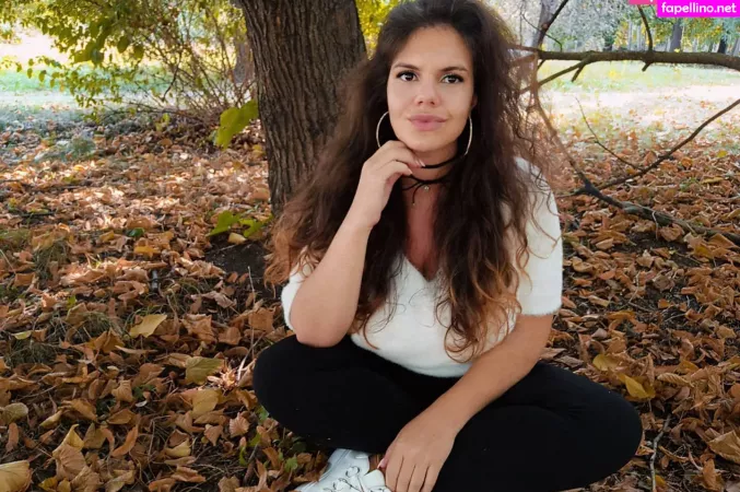 Eliza Stefanova OnlyFans Thumbnail #vhIqf135qQ