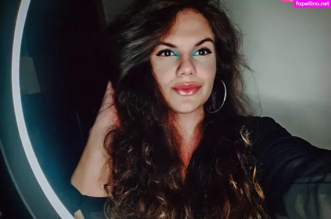 Eliza Stefanova OnlyFans Thumbnail #vtE5IhE9D1