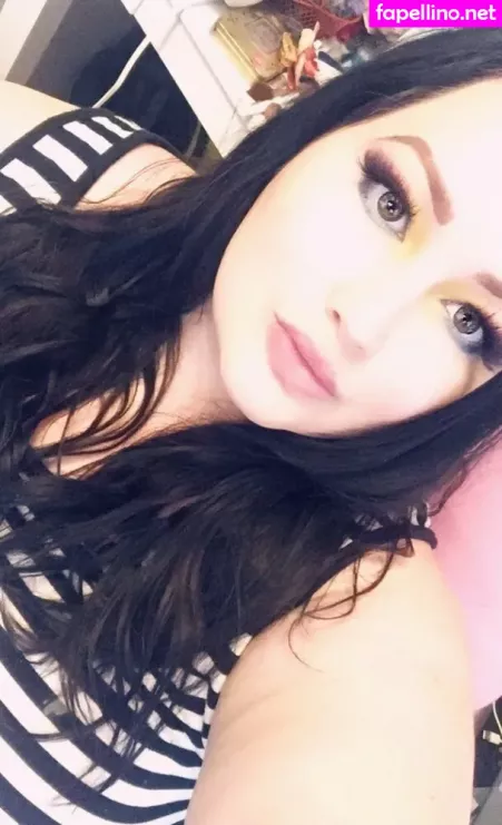 Elizaallure OnlyFans Thumbnail #yhVgCQ79Ej