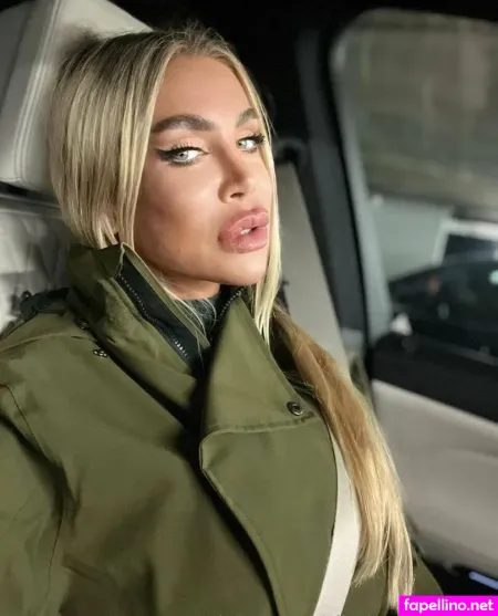 Elizabath Goddess OnlyFans Thumbnail #aljA50fYl8