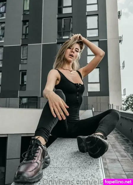 Elizabet Ua OnlyFans Thumbnail #P4f4Tj16Wo