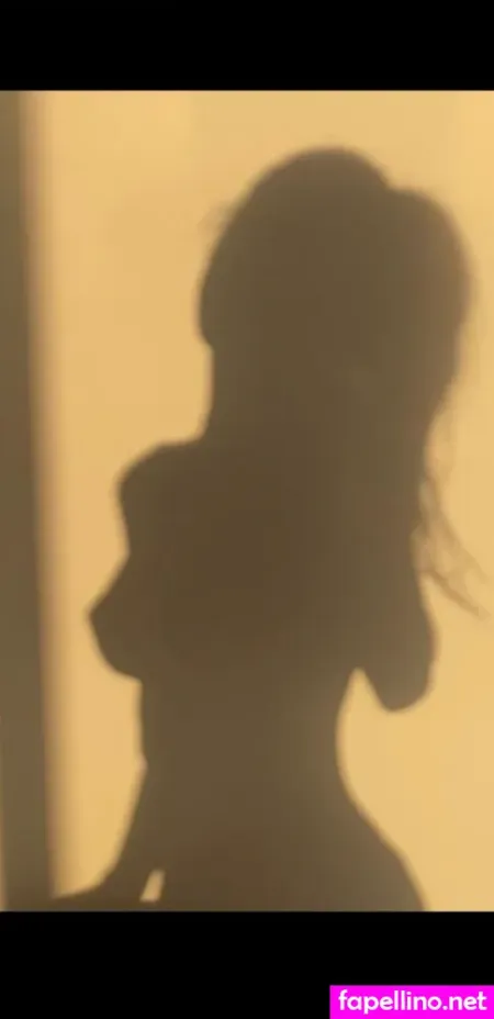 Elizabet Zauere OnlyFans Thumbnail #d4BHIcUkyl