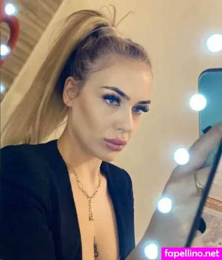 Elizabeth Bk OnlyFans Thumbnail #b14yo7nT6j