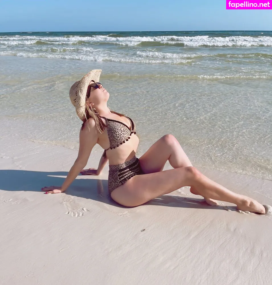 elizabethcastravet Nude Leaked OnlyFans Photo #ZPwZAPoeVo