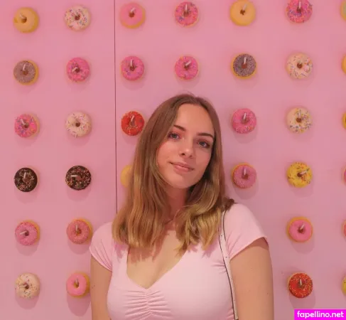 Elizabeth Christy OnlyFans Thumbnail #AESwBybQs1