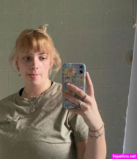 Elizabeth Christy OnlyFans Thumbnail #B2JfQ0F3mP