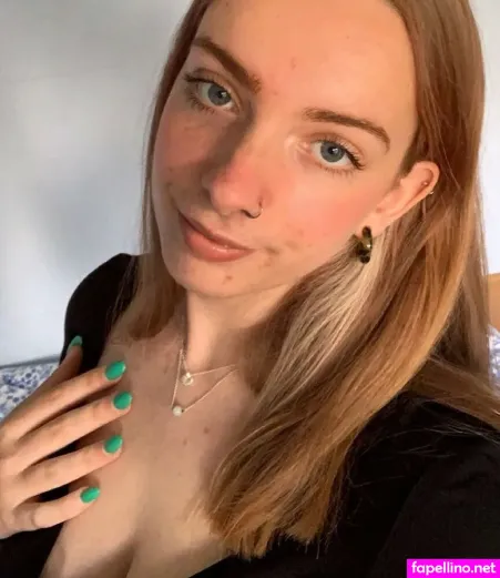 Elizabeth Christy OnlyFans Thumbnail #gjS1sK2AXO