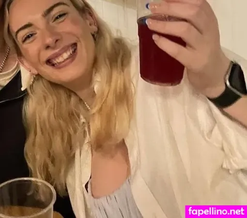 Elizabeth Christy OnlyFans Thumbnail #n4rwgIQ3hj