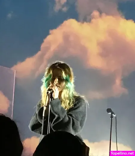 Elizabeth Christy OnlyFans Thumbnail #nBLnsprNxJ