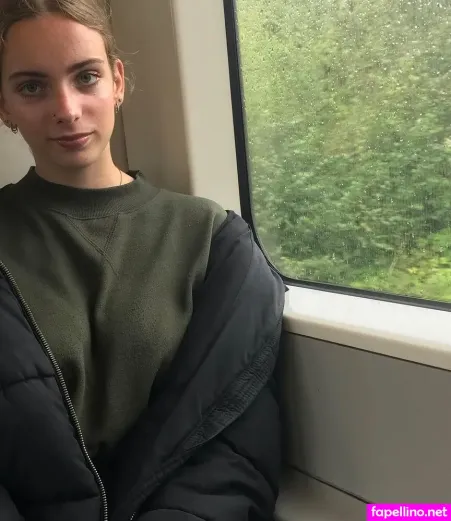 Elizabeth Christy OnlyFans Thumbnail #oNjX0dVHiY