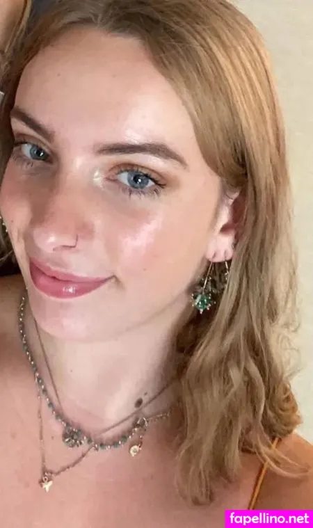 Elizabeth Christy OnlyFans Thumbnail #x5yotNXM5g