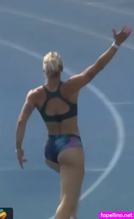Elizabeth Clay OnlyFans Thumbnail #2ctnQrvjA2