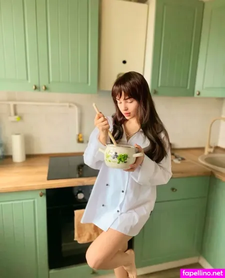 Elizabeth Dreamm OnlyFans Thumbnail #QUNkQreC1f