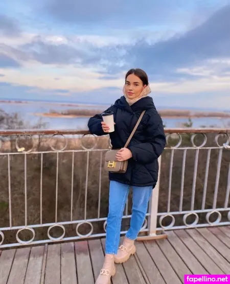 Elizabeth Dreamm OnlyFans Thumbnail #WNoUNOlKFJ