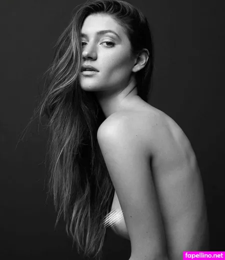 Elizabeth Elam OnlyFans Thumbnail #P1rEsmLupy