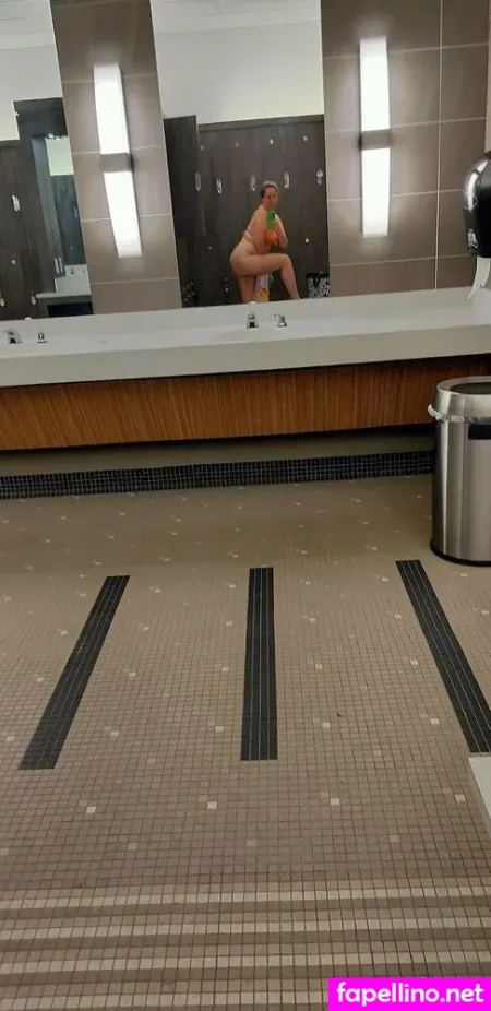 Elizabeth Fineapple2 0 OnlyFans Thumbnail #6w9OfsGFfR