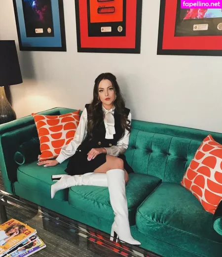 Elizabeth Gillies OnlyFans Thumbnail #u6FQrG2wWS
