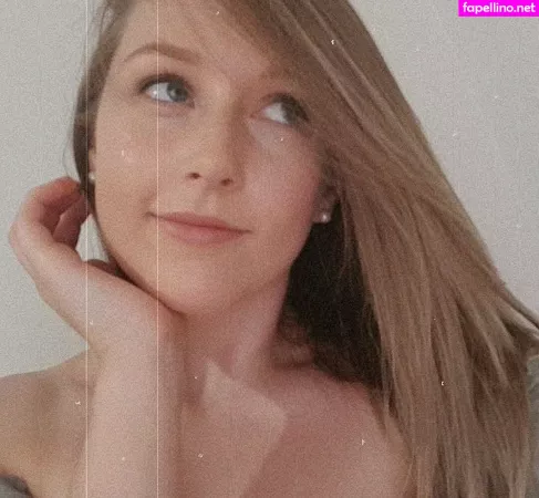 Elizabeth Height OnlyFans Thumbnail #9kLRDdRQ5p