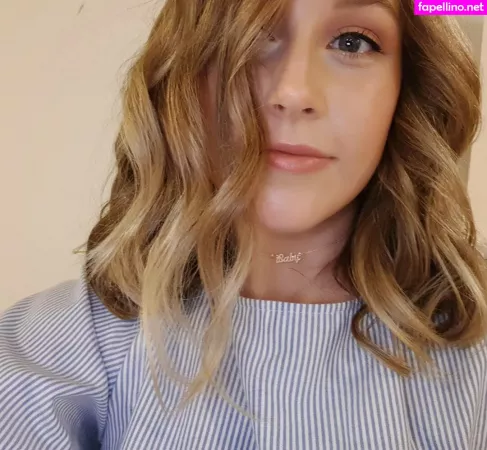 Elizabeth Height OnlyFans Thumbnail #WapfNVc7Qa