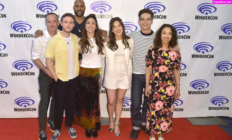 Elizabeth Henstridge OnlyFans Thumbnail #7PyZYRUiuU