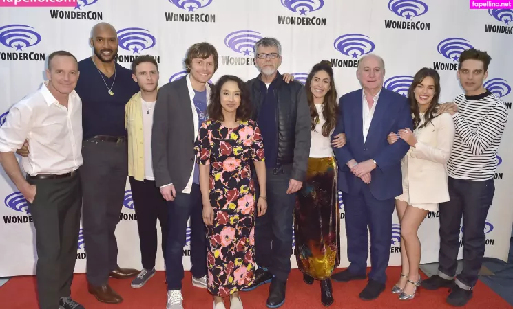 Elizabeth Henstridge OnlyFans Thumbnail #wOuRsvb9K9