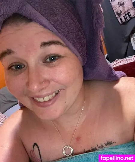Elizabeth Houseworth OnlyFans Thumbnail #3Qa0OG6Sp2
