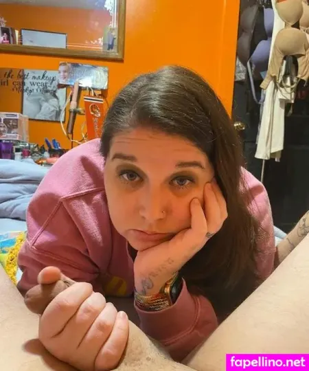 Elizabeth Houseworth OnlyFans Thumbnail #DMCLoENwSR