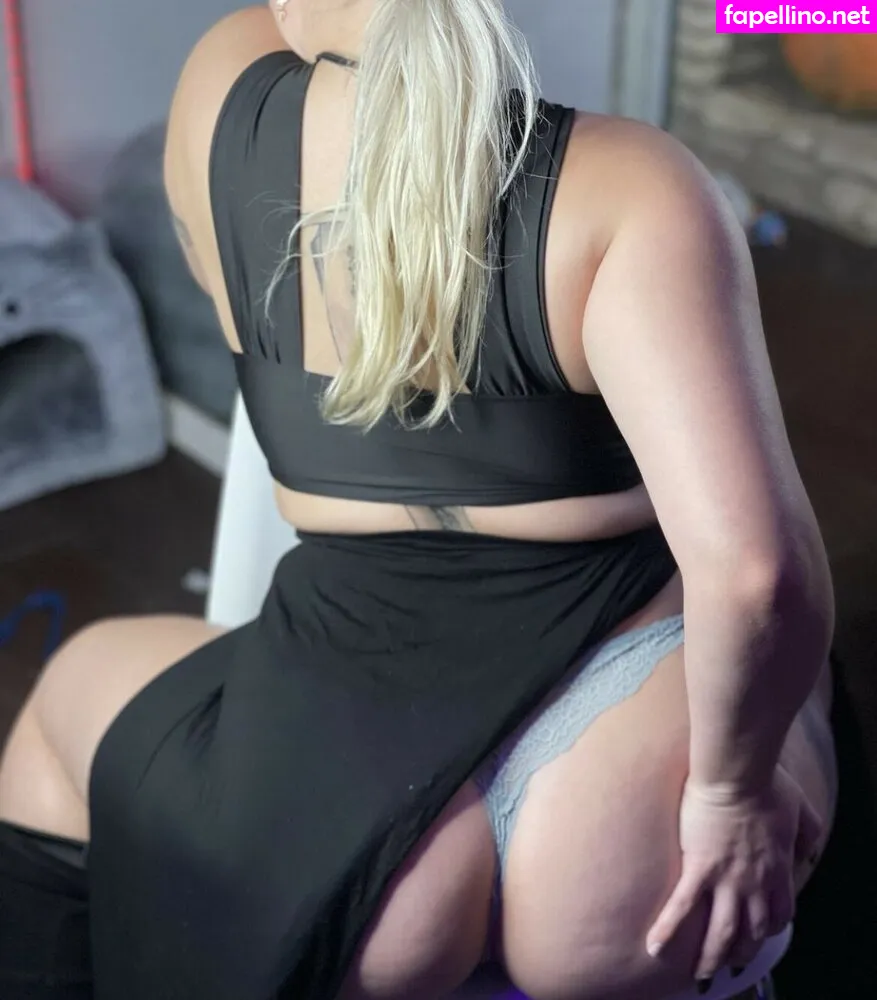 echydorn, izzycordelia, lizzyhydorn Nude Leaked OnlyFans Photo #g4MGnYwgLX