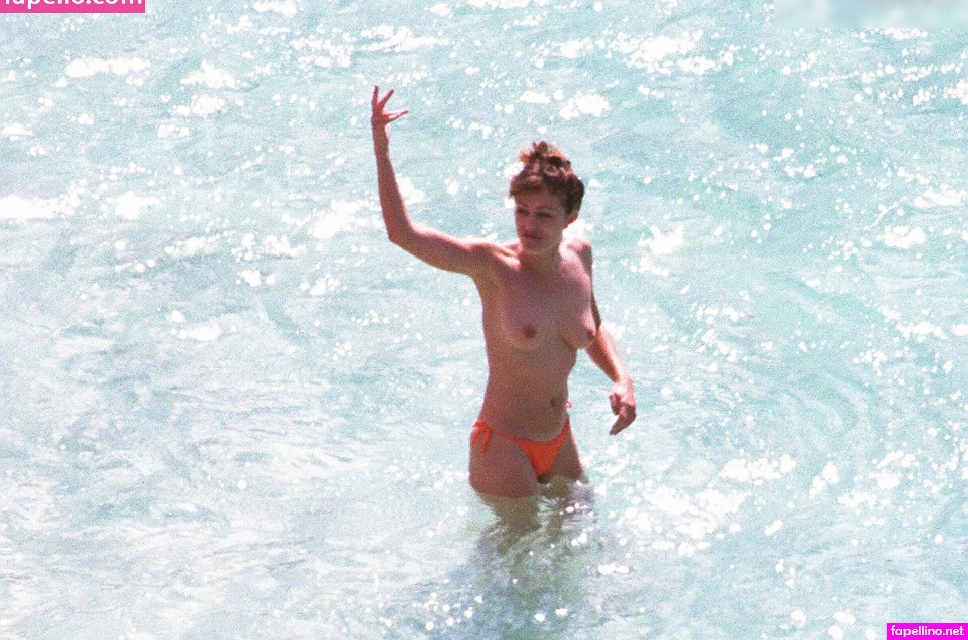 ElizabethHurley, elizabethhurleybeach Nude Leaked OnlyFans Photo #HOeD2cPP7U