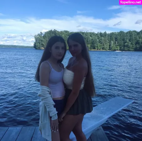 Elizabeth M OnlyFans Thumbnail #5GIOHVg5Il