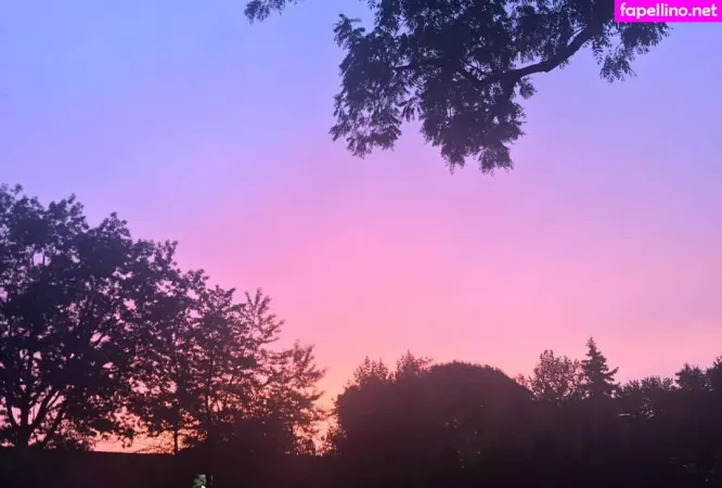 Elizabeth M OnlyFans Thumbnail #Rbd0SzGuoi