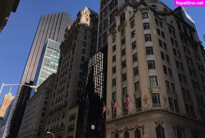 Elizabeth M OnlyFans Thumbnail #fBkIkmewOZ