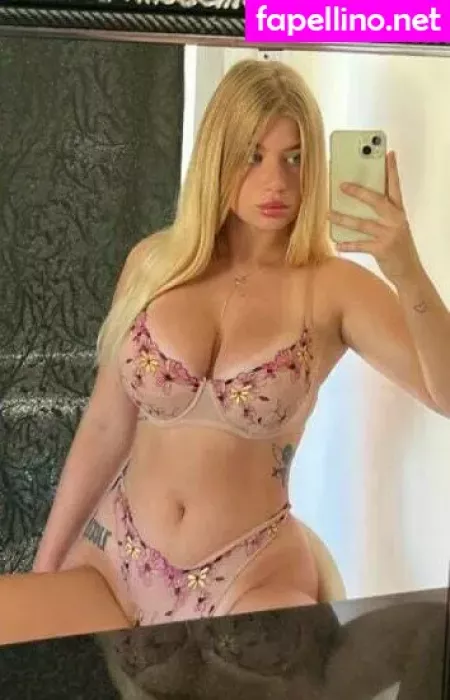 Elizabeth Moon OnlyFans Thumbnail #5uSisOanEa