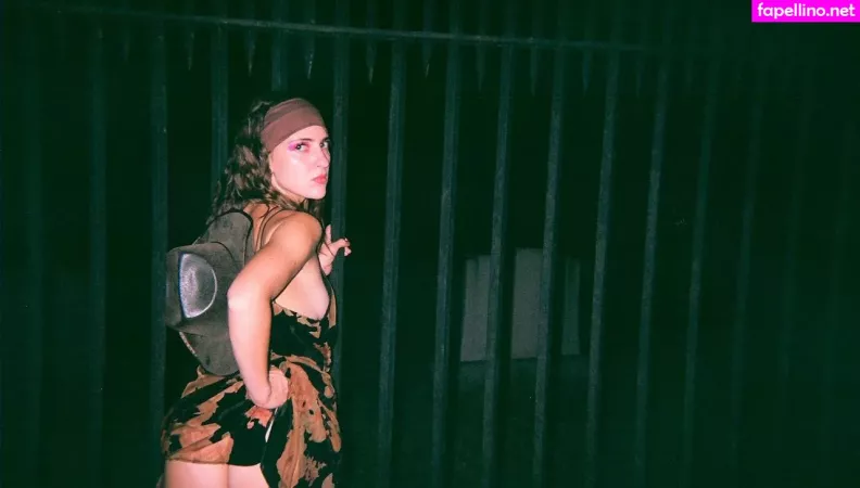 Elizabeth Nistico OnlyFans Thumbnail #3jzsObCP3o