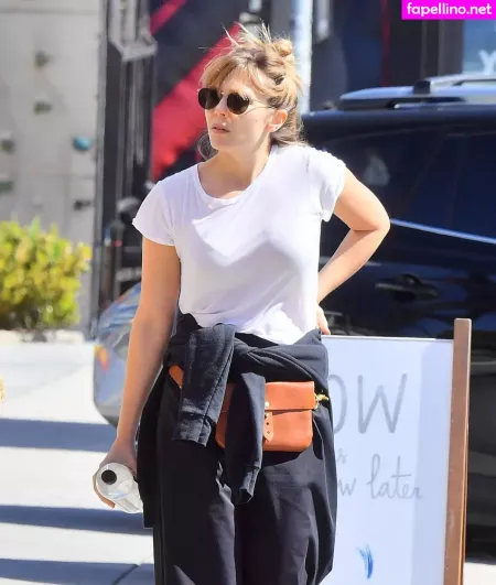 Elizabeth Olsen OnlyFans Thumbnail #jqi5quMgtZ
