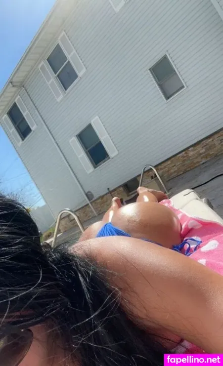 Elizabeth Philip OnlyFans Thumbnail #Y2BxChbP9q