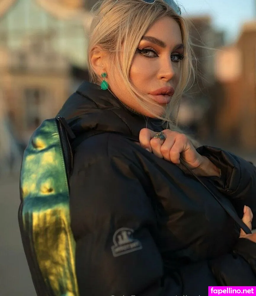 elizabeth_queen, hm.queenelizabeth Nude Leaked OnlyFans Photo #fZCFoK0p84