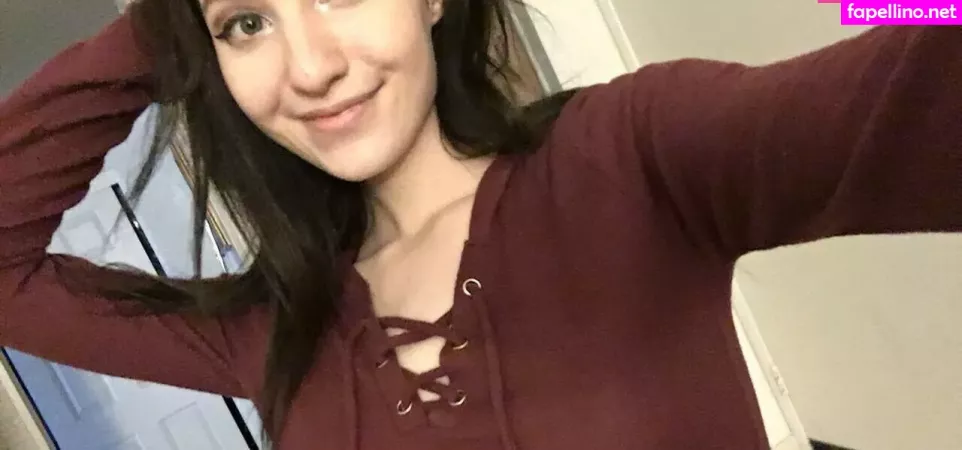 Elizabeth Reed OnlyFans Thumbnail #1x4RJZRKRE