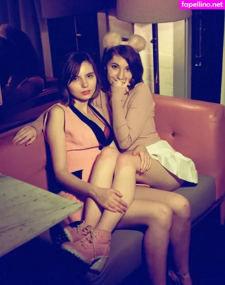 Elizabeth Reed OnlyFans Thumbnail #2TU0gLTKI7