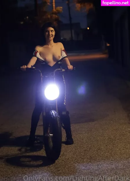 Elizabeth Reed OnlyFans Thumbnail #8Ry0EMhWHj