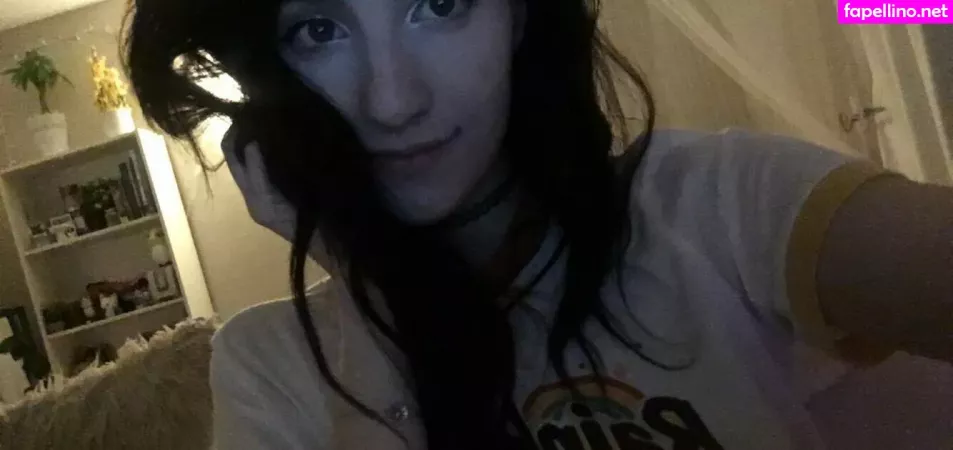 Elizabeth Reed OnlyFans Thumbnail #8jfcmOYB33