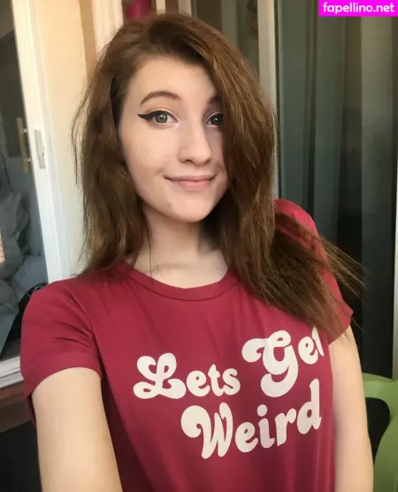 Elizabeth Reed OnlyFans Thumbnail #AR0ECCdNyY