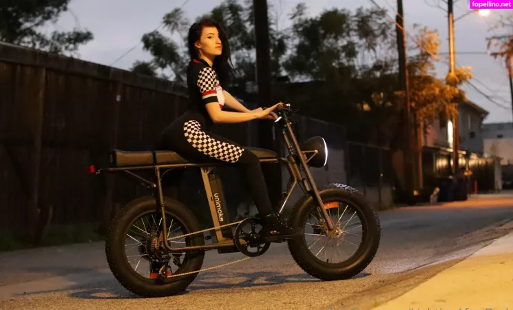 Elizabeth Reed OnlyFans Thumbnail #AmOkBBGHqv