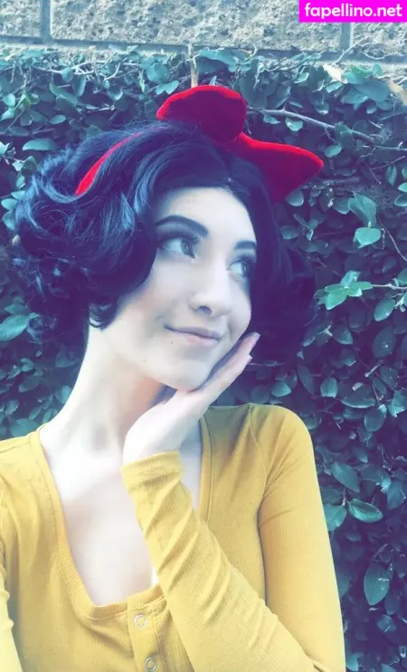 Elizabeth Reed OnlyFans Thumbnail #CXcR7aZkhB