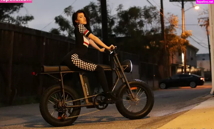 Elizabeth Reed OnlyFans Thumbnail #DIT19fOfiV