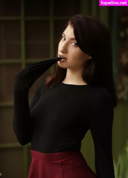 Elizabeth Reed OnlyFans Thumbnail #DRROP1n0xi