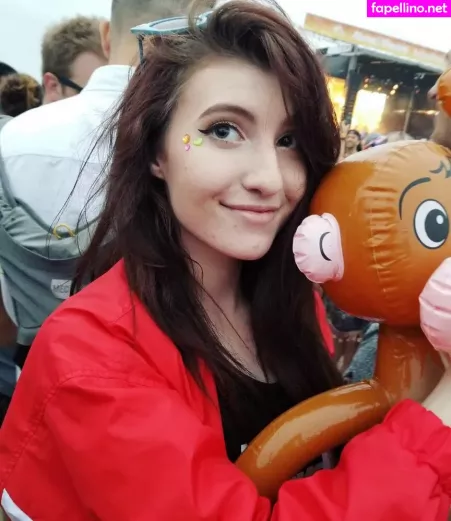 Elizabeth Reed OnlyFans Thumbnail #IjSZ4h1pSv